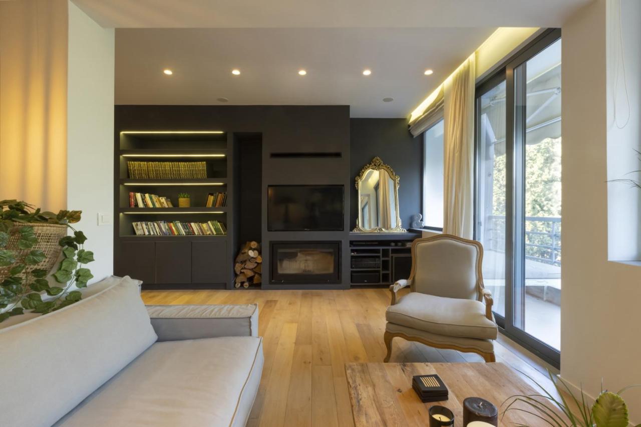 Elegant, Chic, Hip 2 Bedroom W/ Forest View In Athens! Экстерьер фото